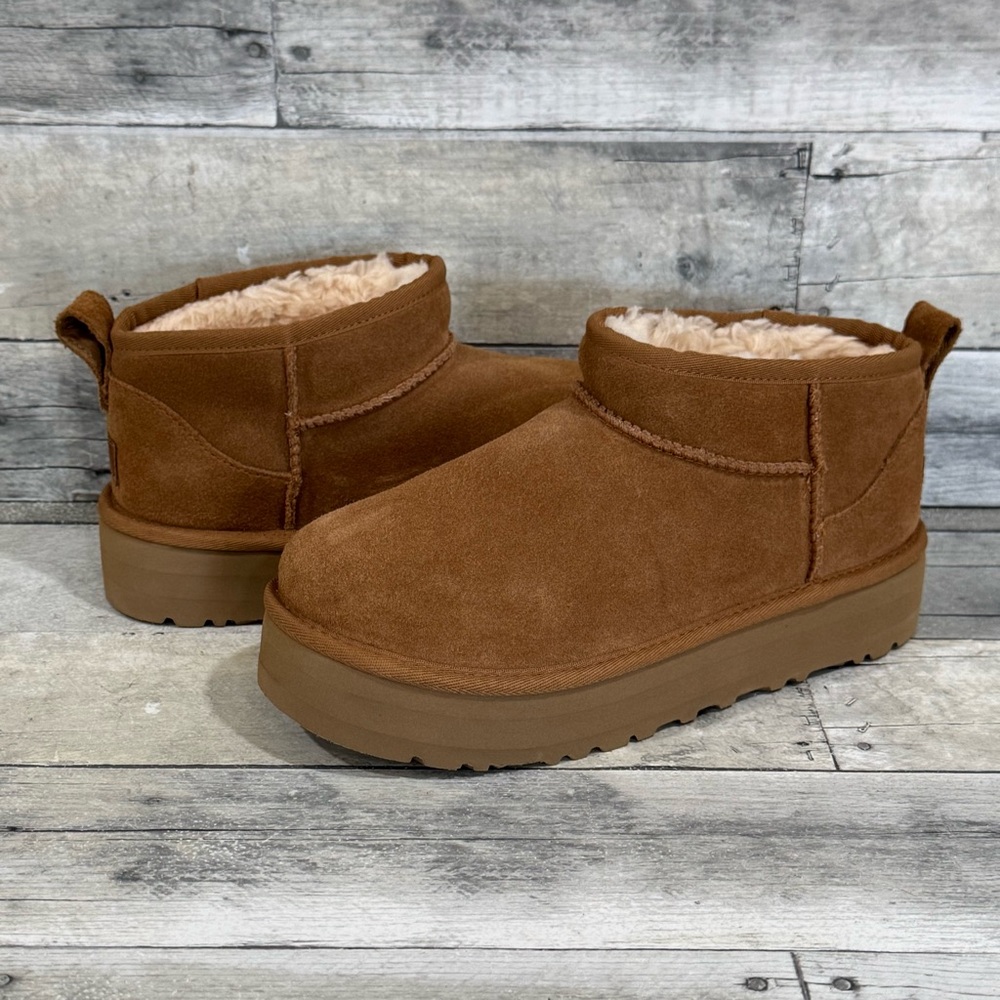 UGG Classic Ultra Mini Platform Women’s Boot - Chestnut - Sz - 6 .US